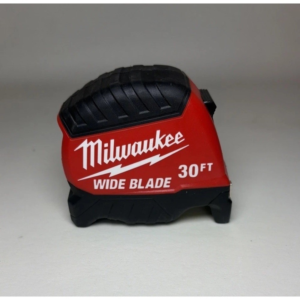 Milwaukee 48-22-1230 30 Ft. Wide Blade Tape Measure with 18 Ft.‎ Reach